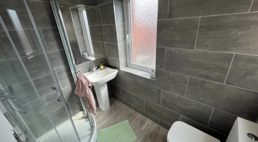 Photo of Winston Gardens, Leeds, West Yorkshire